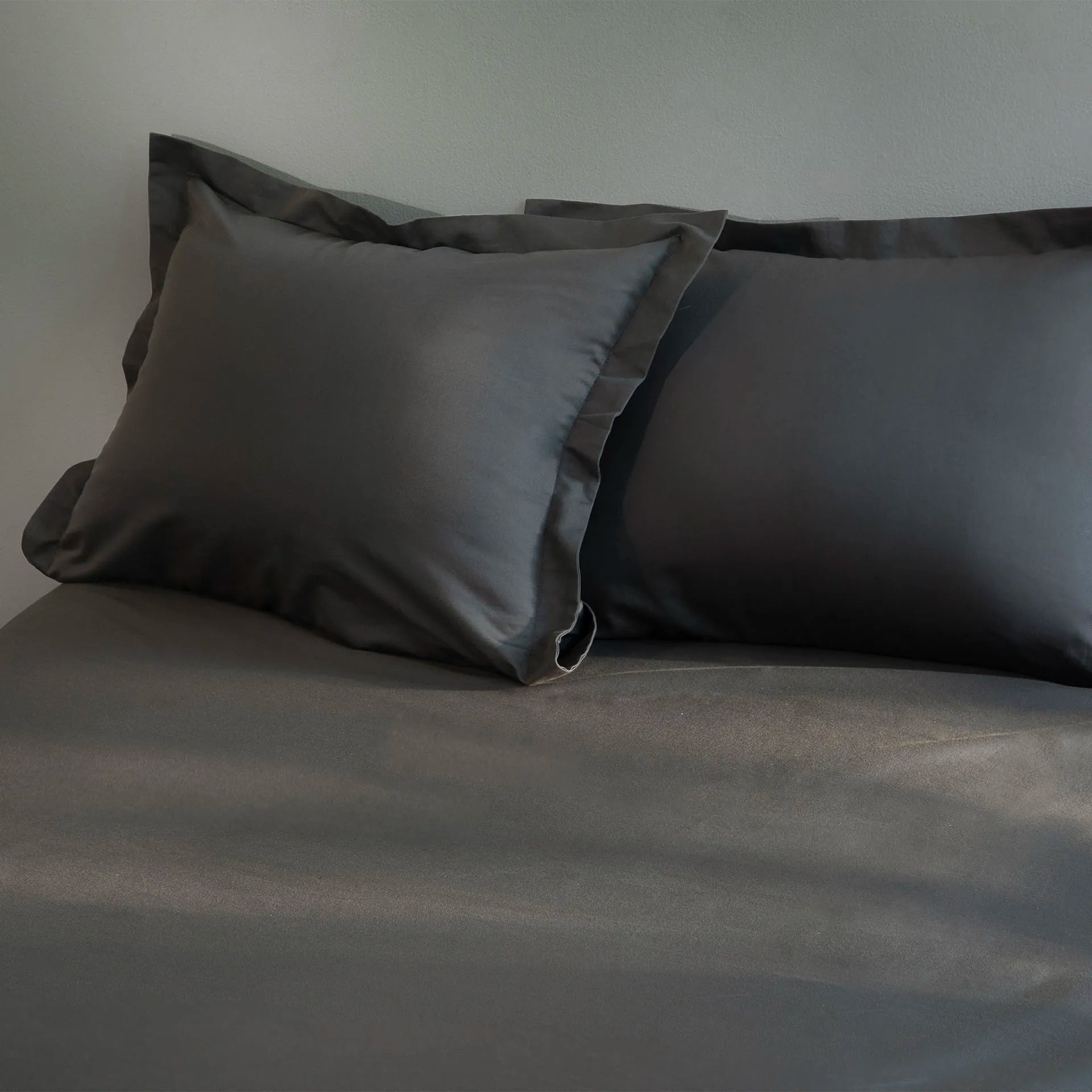 King Bedsheet Set (Charcoal)