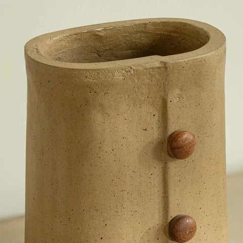 Niraan Ecomix Vase With Wooden Beads Short