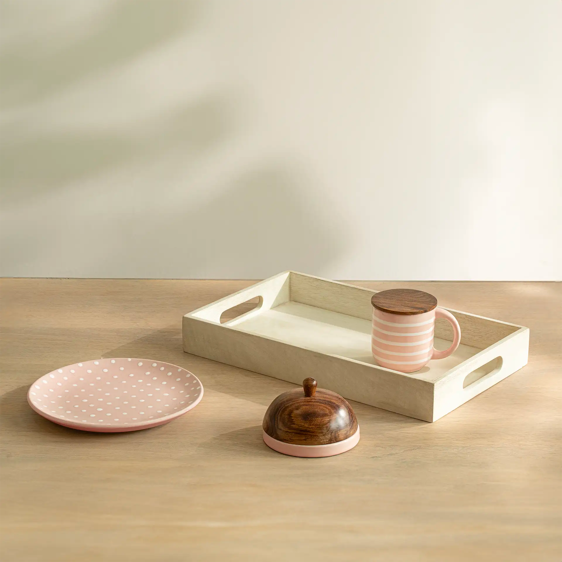 Classic Shapes Breakfast Gift Set in Blush Pink