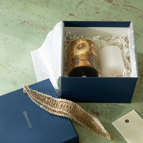 Fleur D'or Candle with Candle Stand Gift Box