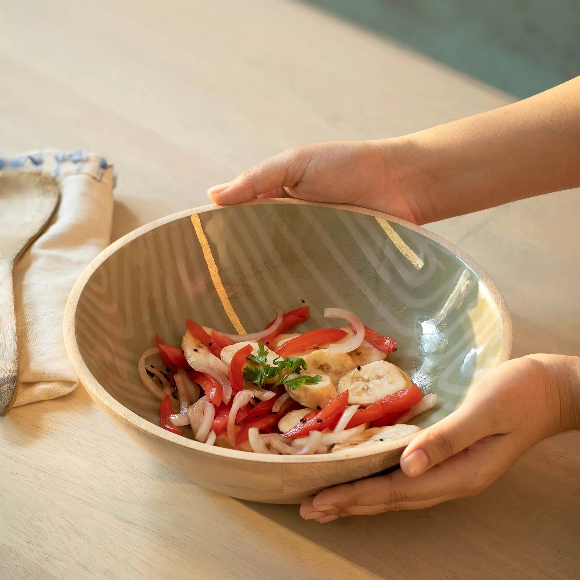 Round store Teakwood Salad Bowl with Serving Utensils Wood Salad Bowl with Short Salad Servers/Hands