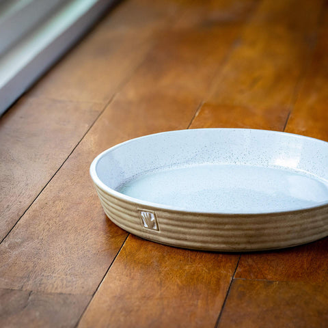 Mano Ceramic Sand Round Tart Dish - ellementry