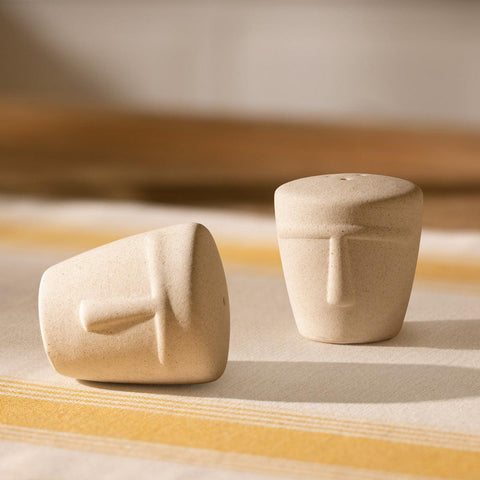 Zing Salt & Pepper Shaker Set of Two - ellementry