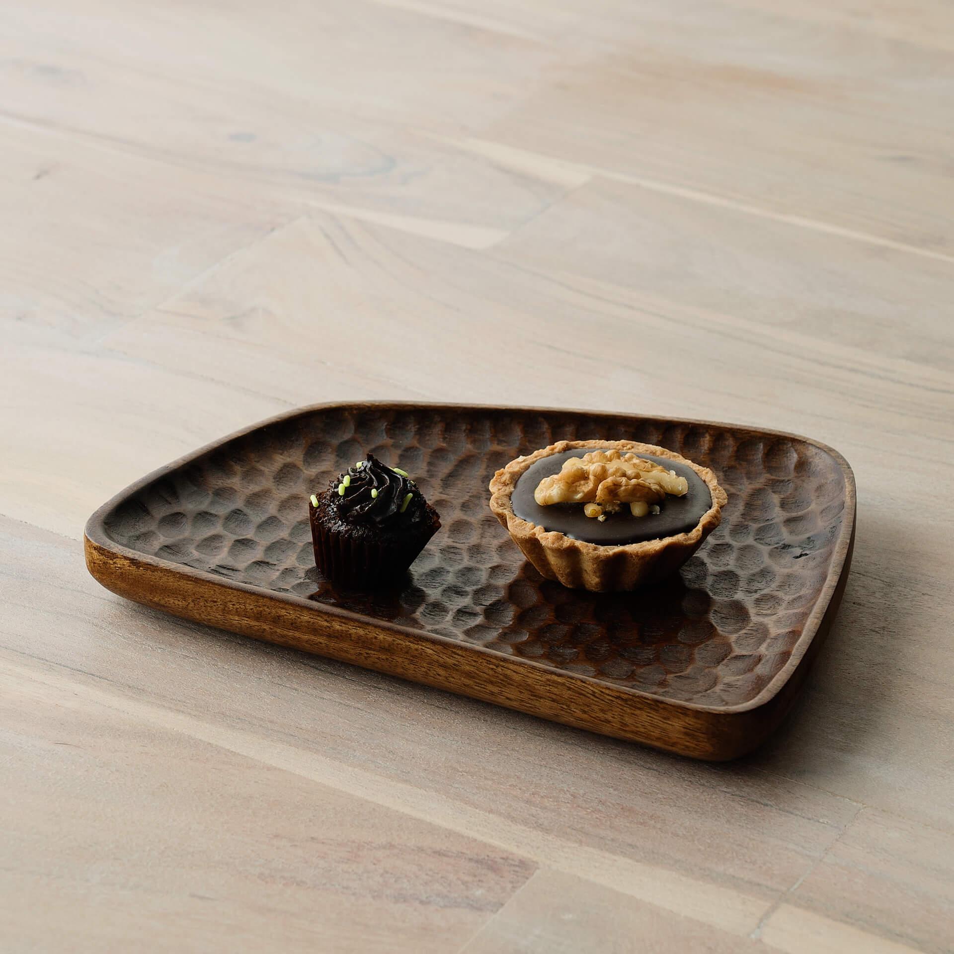 brown mango wood textured platter- small